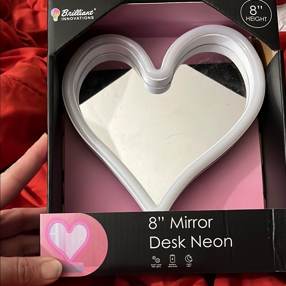 Heart-Shaped White Mirror